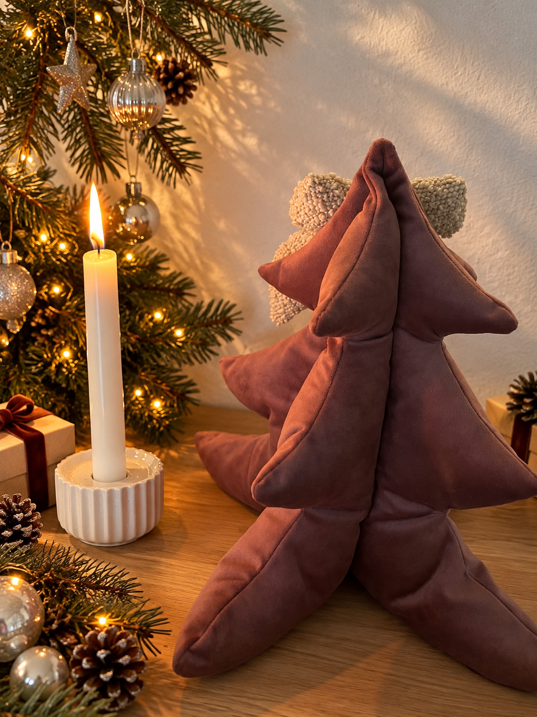 CHRISTMAS ROSE – Juletræ i velour, 30 cm