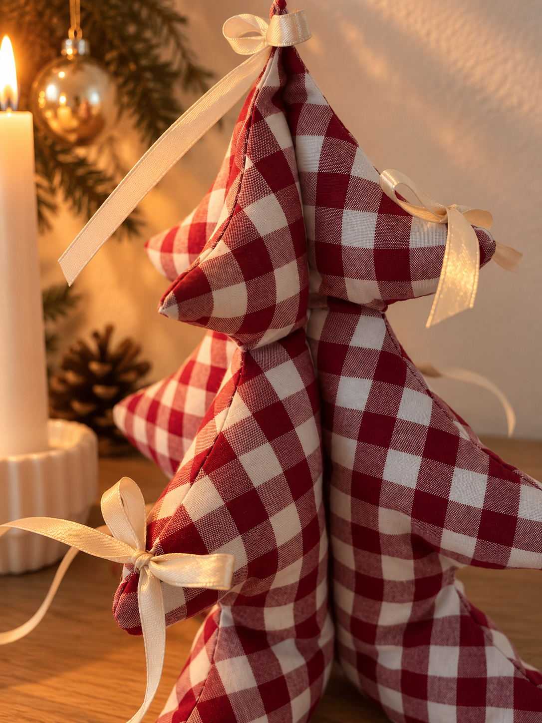 CHRISTMAS GINGHAM – Ternet juletræ, 25 cm